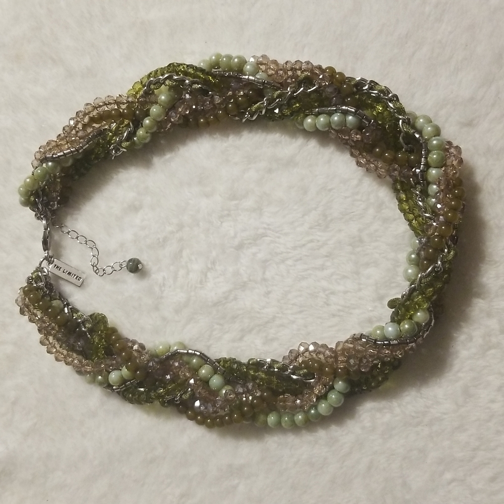 The Limited Chunky Beaded Necklace